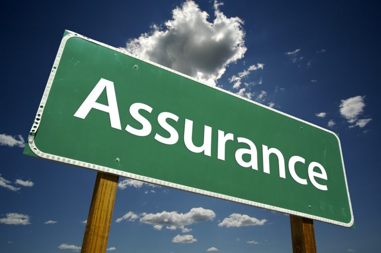 L’importance d’une assurance sur-mesure pour les particuliers et les professionnels