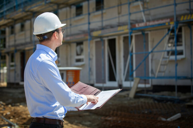 Professionnel du bâtiment : que risquez-vous sans assurance décennale ?